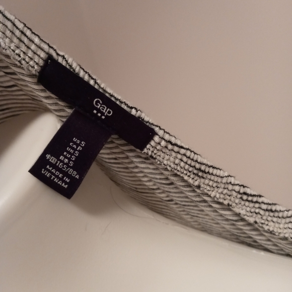 Gap greyish white SOFTEST EVER pocket dress - Picture 3 of 4